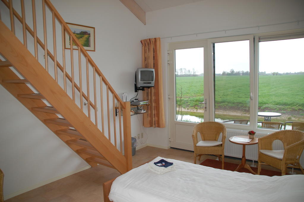 Boerderij "De Verwondering" Goudriaan Zimmer foto